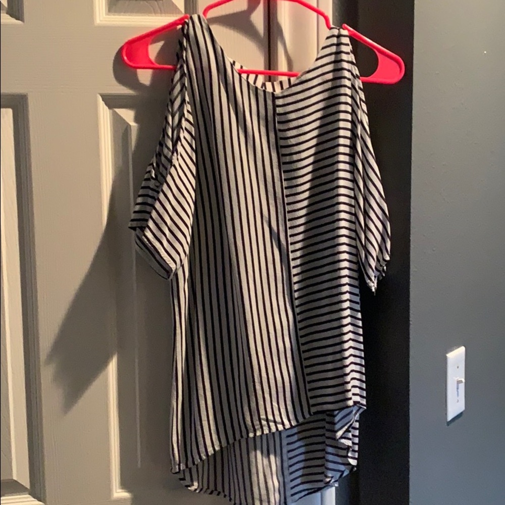 Open Sleeved Blouse